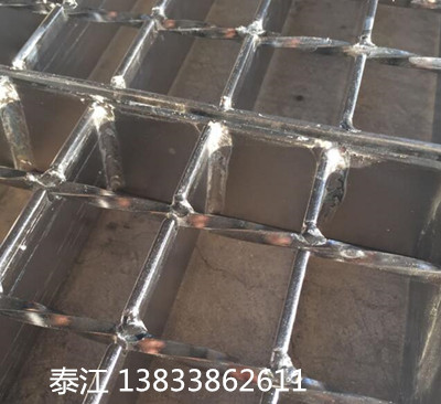 不銹鋼鋼鋼格板規(guī)格型號、價格、生產(chǎn)廠家 泰江