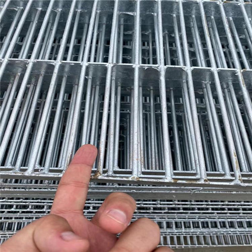 熱鍍鋅鴿子籠子鋼格柵板——鴿子棚鴿舍專用 熱鍍鋅鴿子籠子鋼格柵板——鴿子棚鴿舍專用